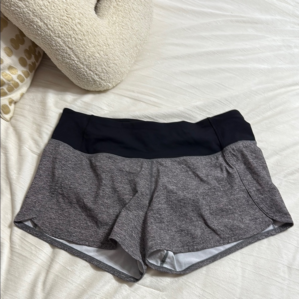 Lululemon Speed Up Lined 2.5